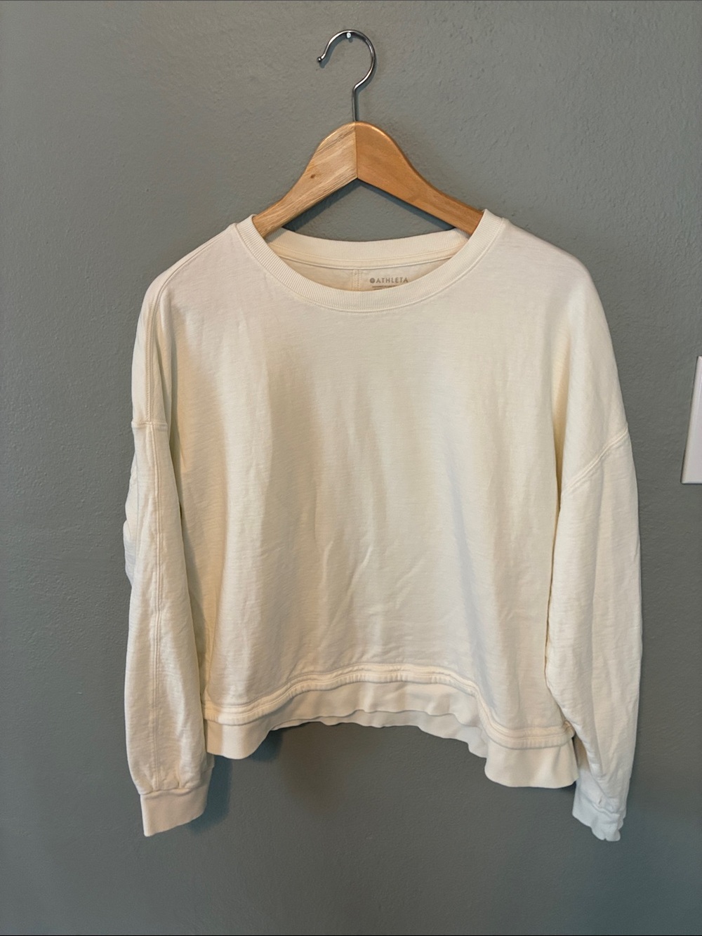Athleta Sundown 2.0 Cream Crewneck Pullover Sweatshirt Large